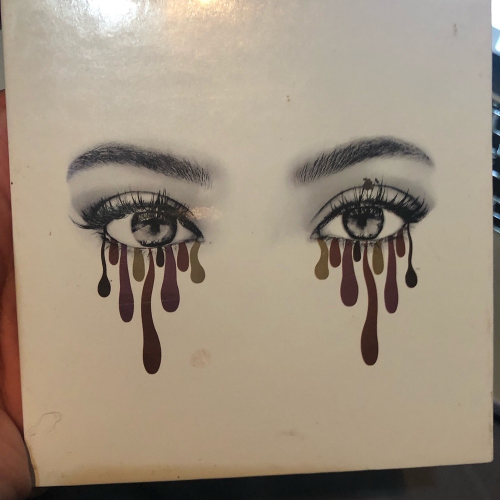 Original Kylie Cosmetics Burgundy palette